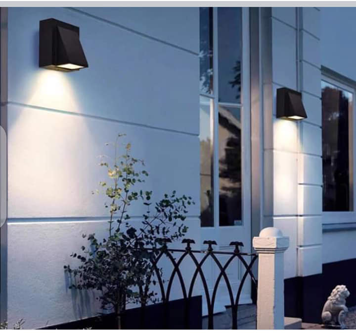 SINGLE SIDED 3W LED OUTDOOR WALL LAMP